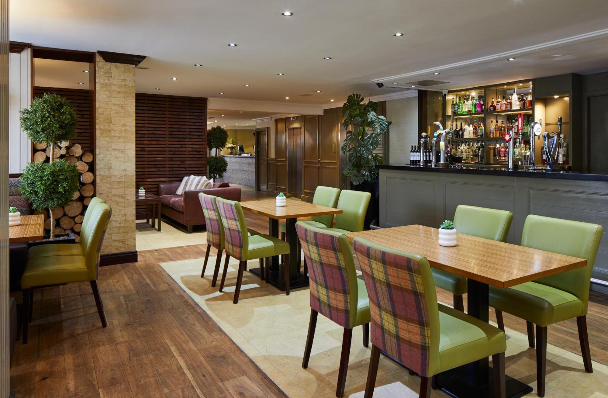 Leonardo Inn Glasgow West End Bagian luar foto
